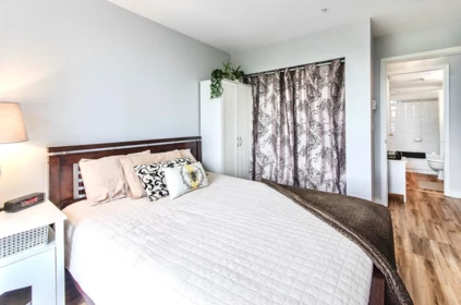 Bedroom 4 Photo of 305 155 E 3rd Street, North Vancouver, BC