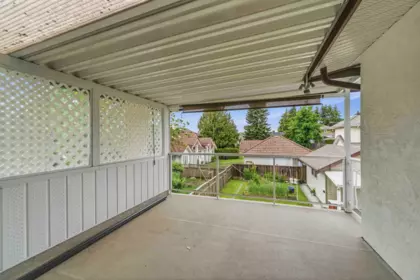 Hallway Photo of 6895 Mckay Avenue, Burnaby, BC