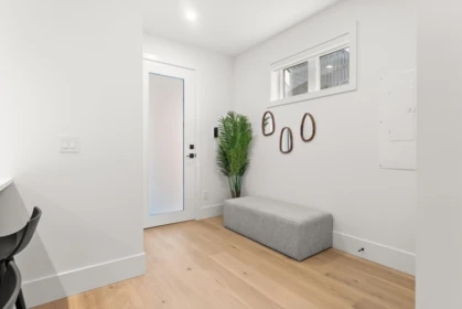 Loft / Bonus Room Photo of 1 1368 Park Drive, Vancouver, BC