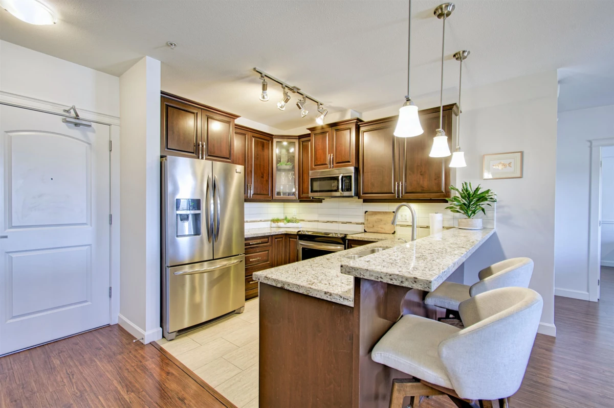Dining Area Photo of 211 12655 190a Street, Pitt Meadows, BC