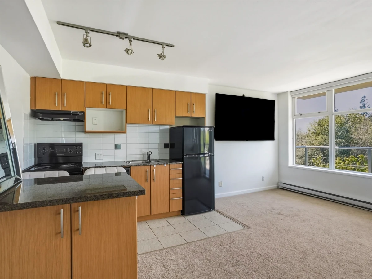 Dining Area Photo of 402 9298 University Crescent, Burnaby, BC