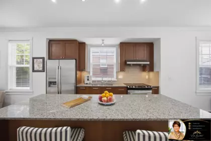 Pantry Photo of 80 688 Edgar Avenue, Coquitlam, BC