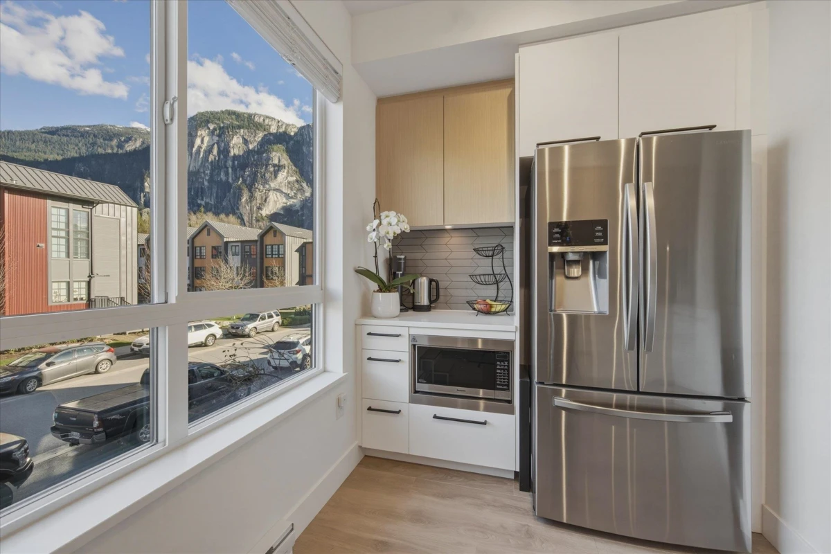 Family Room Photo of 38014 Keel Way, Squamish, BC