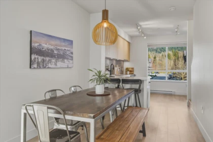 Kitchen Photo of 38014 Keel Way, Squamish, BC
