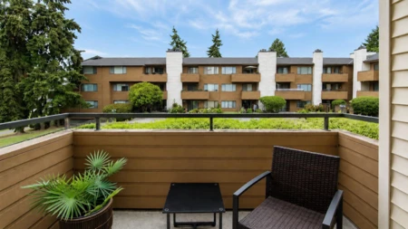 206 7295 Moffatt Road, Richmond, BC, Richmond — Apartment/Condo for sale
