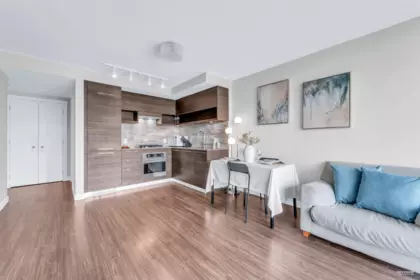Kitchen Photo of 1501 570 Emerson Street, Coquitlam, BC