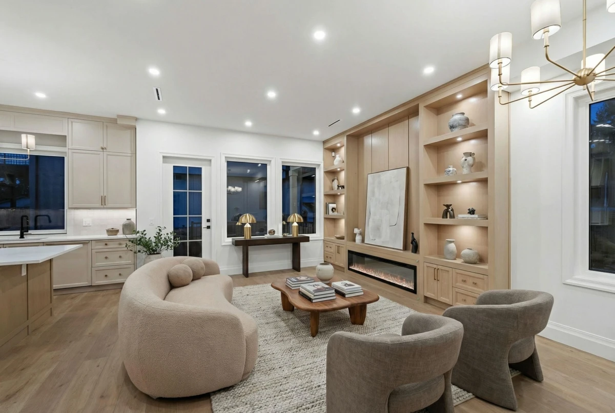 Dining Area Photo of 102 18171 59 Avenue, Surrey, BC