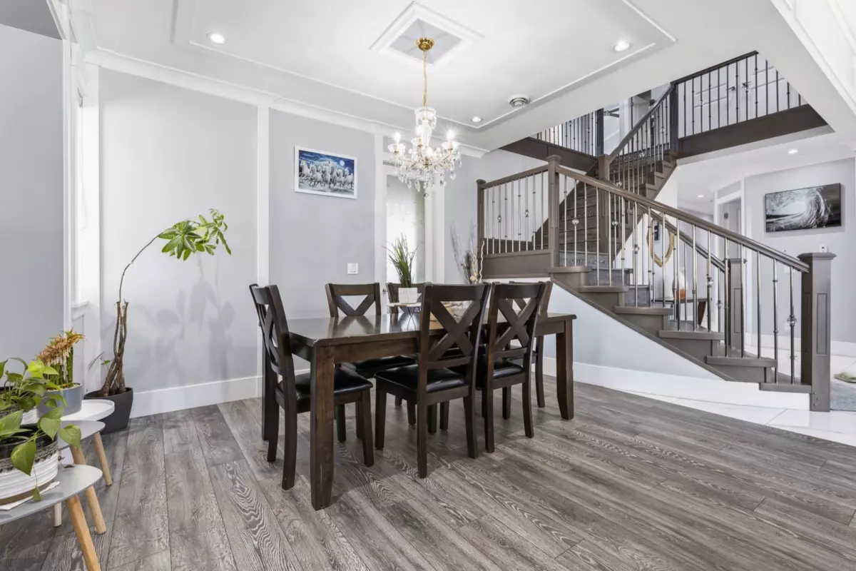 Family Room Photo of 5430 188 Street, Surrey, BC
