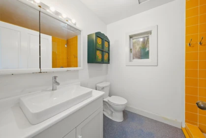 Mudroom Photo of 1620 E 20th Avenue, Vancouver, BC