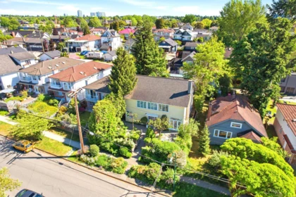 Outdoor Patio Photo of 1620 E 20th Avenue, Vancouver, BC