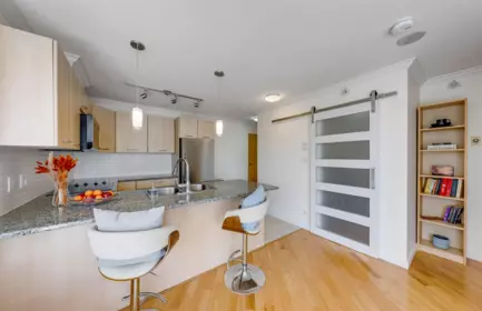 Powder Room Photo of 2206 1199 Seymour Street, Vancouver, BC