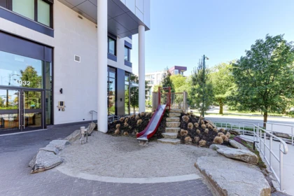 Loft / Bonus Room Photo of 404 4908 Cambie Street, Vancouver, BC
