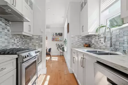 1820 Woodland Drive, Vancouver, BC, Vancouver — Half Duplex for sale