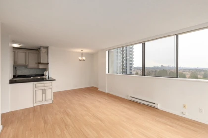 Kitchen Island Photo of 1206 3970 Carrigan Court, Burnaby, BC