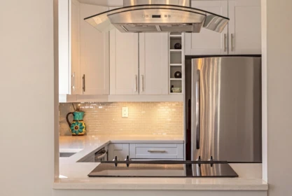 Kitchen Island Photo of 2427 W 6th Avenue, Vancouver, BC