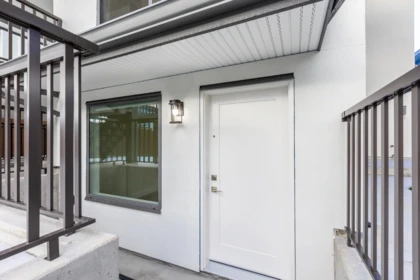 Swimming Pool Photo of 15672 82a Avenue, Surrey, BC