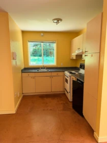 Kitchen Island Photo of 1260 Adams Road, Bowen Island, BC