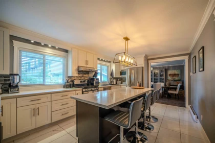 Kitchen Photo of 11860 Dewsbury Drive, Richmond, BC