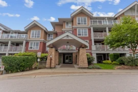 215 6440 194 Street, Surrey, BC