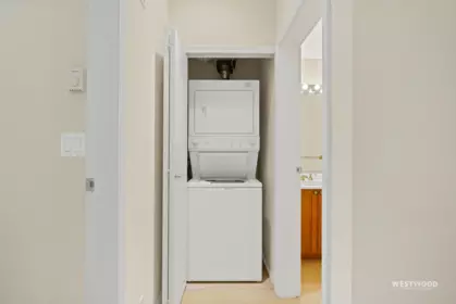 Laundry Room Photo of 207 6198 Ash Street, Vancouver, BC