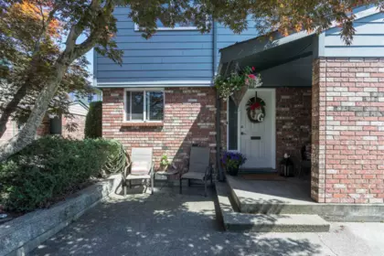 75 10760 Guildford Drive, Surrey, BC, Surrey — Townhouse for sale
