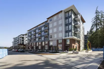 301 3528 146a Street, Surrey, BC, Surrey — Apartment/Condo for sale