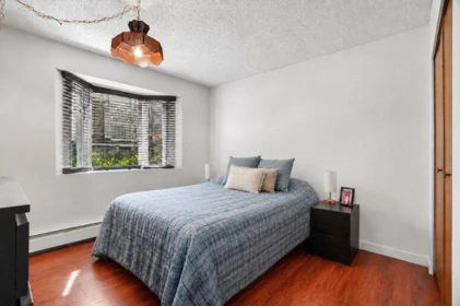 Entry Foyer Photo of 202 2328 Oxford Street, Vancouver, BC