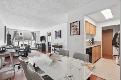 Laundry Room Photo of 202 2328 Oxford Street, Vancouver, BC