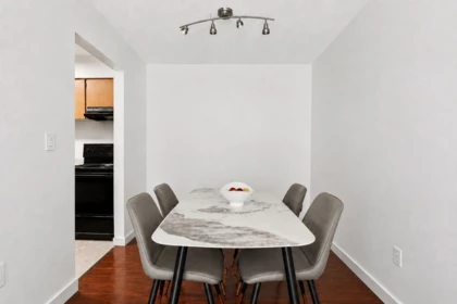 202 2328 Oxford Street, Vancouver, BC, Vancouver — Apartment/Condo for sale