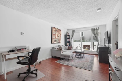 Office / Den Photo of 202 2328 Oxford Street, Vancouver, BC