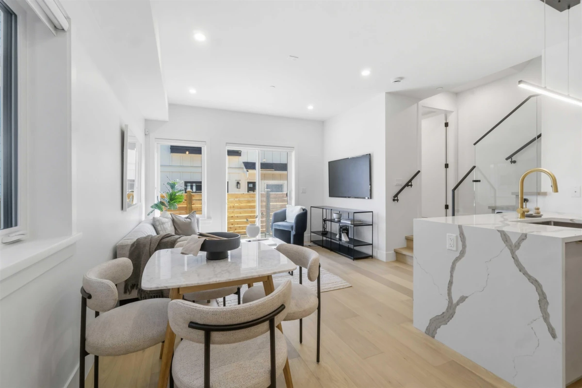 Dining Area Photo of 1 550 Kaslo Street, Vancouver, BC
