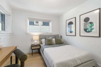Bedroom 3 Photo of 1 550 Kaslo Street, Vancouver, BC