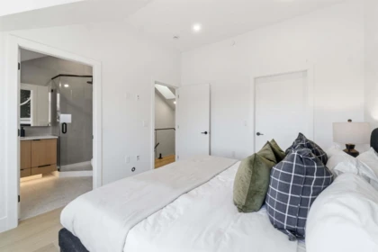 Mudroom Photo of 1 550 Kaslo Street, Vancouver, BC