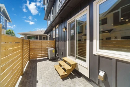 Staircase Photo of 1 550 Kaslo Street, Vancouver, BC