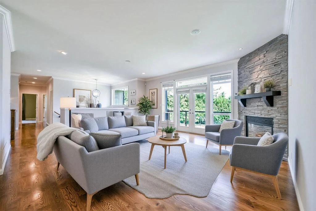 Dining Area Photo of 25760 82 Avenue, Langley, BC