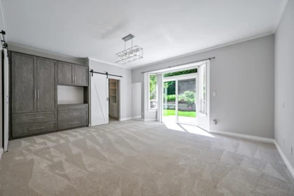Mudroom Photo of 25760 82 Avenue, Langley, BC