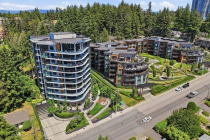 418 14855 Thrift Avenue, White Rock, BC, White Rock — Apartment/Condo for sale