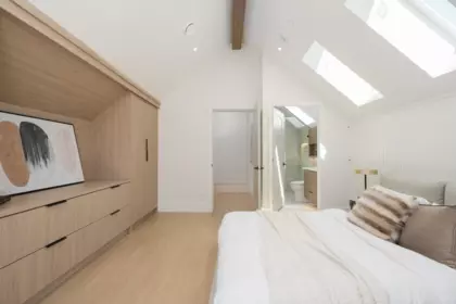 Primary Bedroom Photo of 2 3391 Victoria Drive, Vancouver, BC