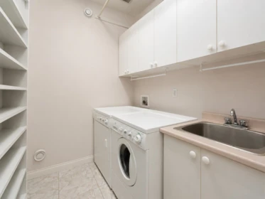 Kitchen Photo of 6115 Garrison Court, Richmond, BC