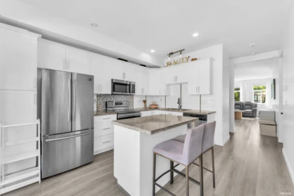 15 14377 60 Avenue, Surrey, BC, Surrey — Townhouse for sale