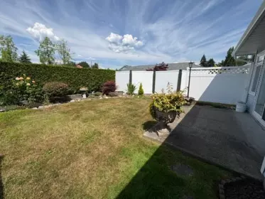 Garden / Landscaping Photo of 22 23580 Dewdney Trunk Road, Maple Ridge, BC