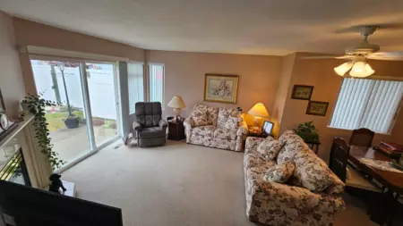 Walk-In Closet Photo of 22 23580 Dewdney Trunk Road, Maple Ridge, BC