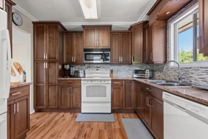 Kitchen Photo of 6336 Reid Road, Chilliwack, BC