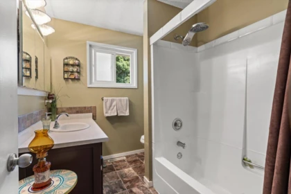 Laundry Room Photo of 6336 Reid Road, Chilliwack, BC