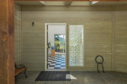 351 Elizabeth Drive, Salt Spring Island, BC, Salt Spring Island — Single Family Residence for sale