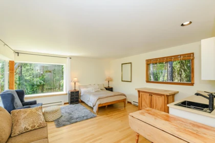 Outdoor Deck Photo of 351 Elizabeth Drive, Salt Spring Island, BC