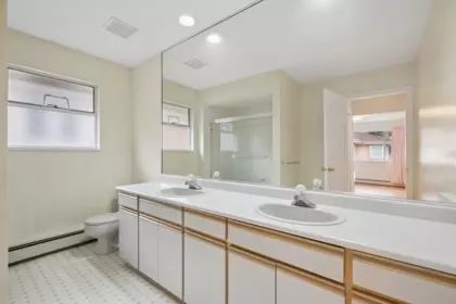 Mudroom Photo of 8511 Ash Street, Richmond, BC