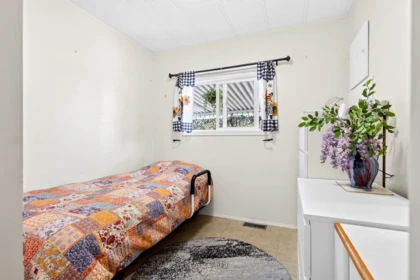 Hallway Photo of 23 15875 20th Avenue, Surrey, BC