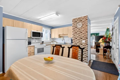 Loft / Bonus Room Photo of 23 15875 20th Avenue, Surrey, BC