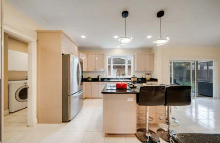 Breakfast Nook Photo of 10320 Scotsdale Avenue, Richmond, BC